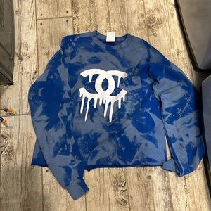 Melting Chanel sweatshirt